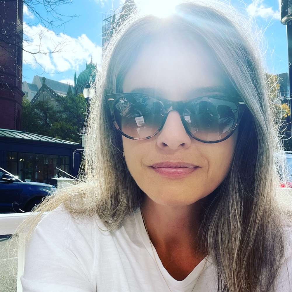 Meet your Posher, Brooke
